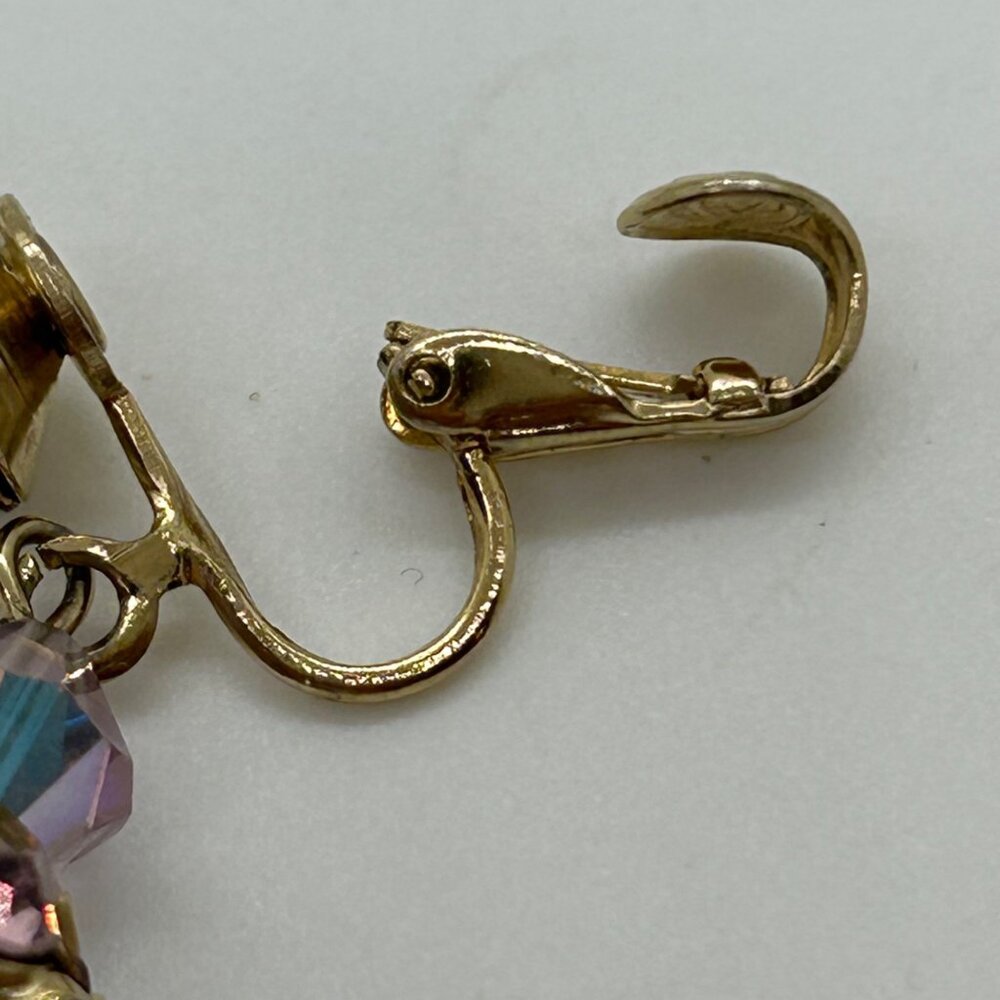 Vintage Aurora Borealis Dangle Earrings Crystal Pink Iridescent Faceted Goldtone - Picture 7 of 15